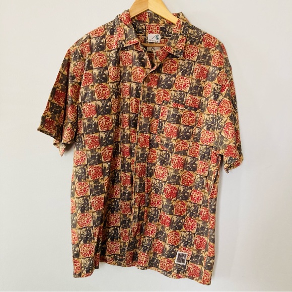 Tsunami size large green Camp button down - Picture 1 of 5